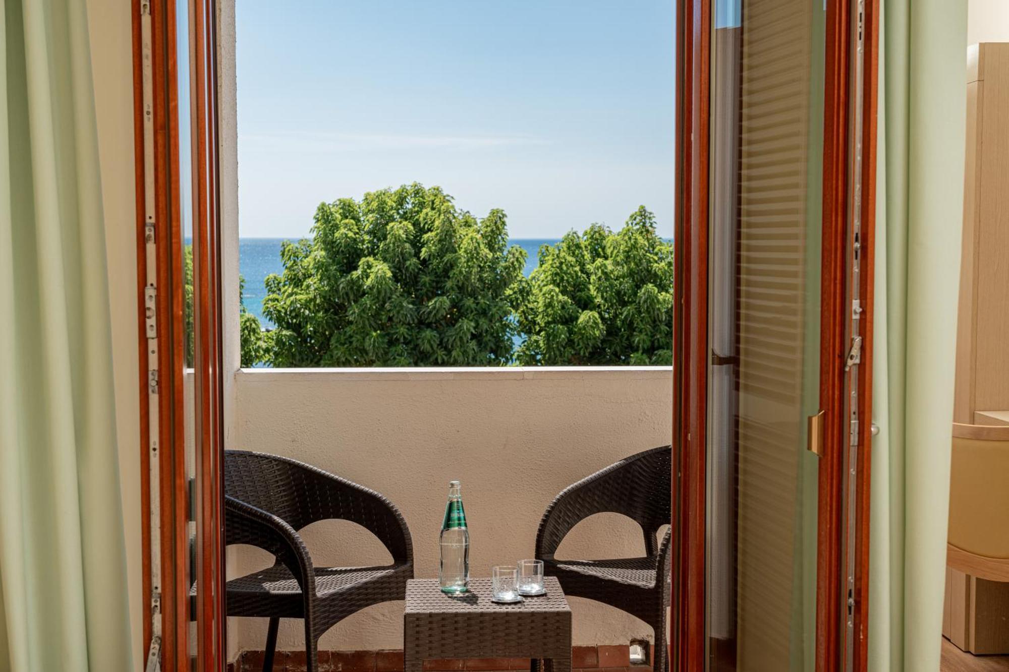 Hotel El Balear Альгеро Экстерьер фото