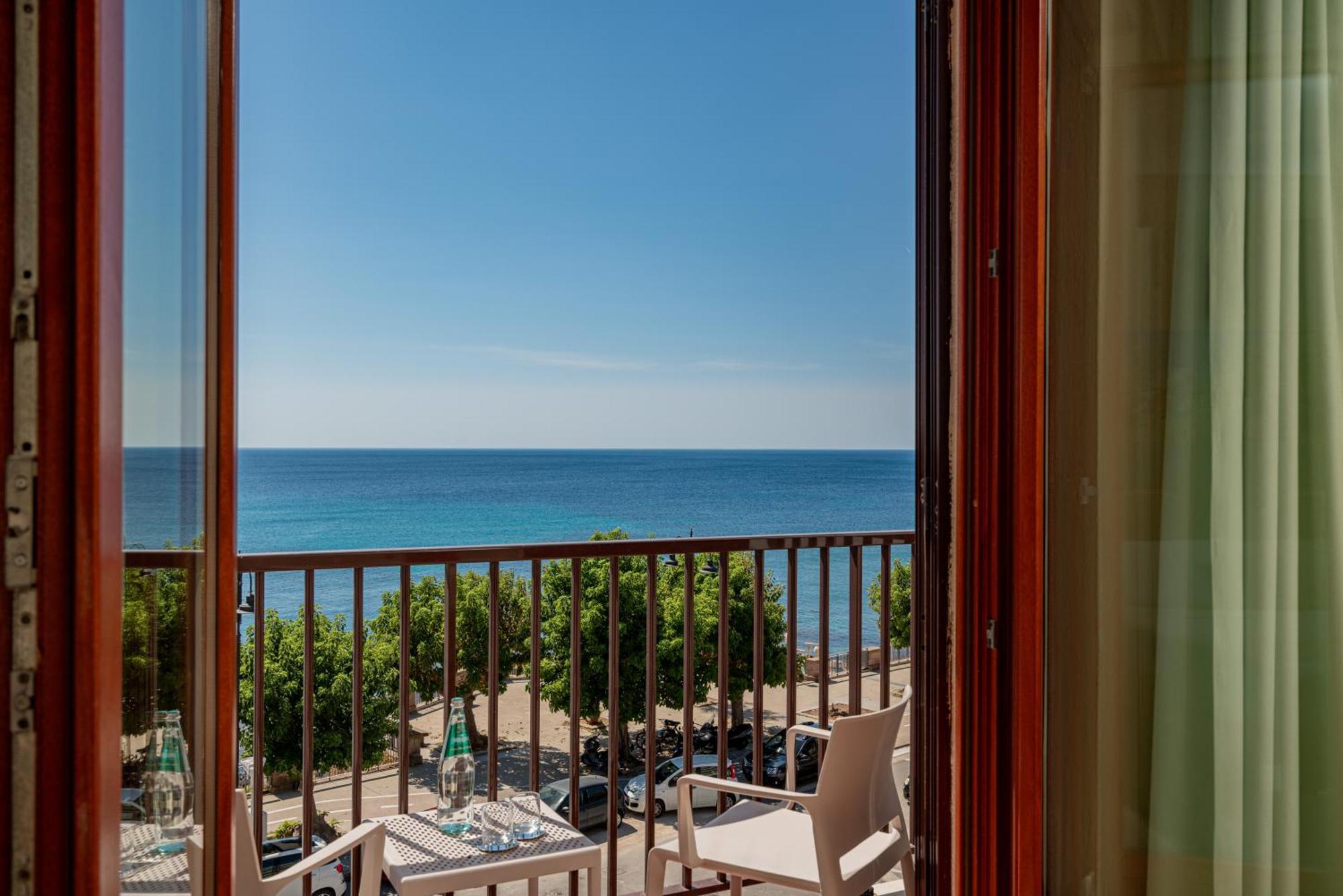 Hotel El Balear Альгеро Экстерьер фото